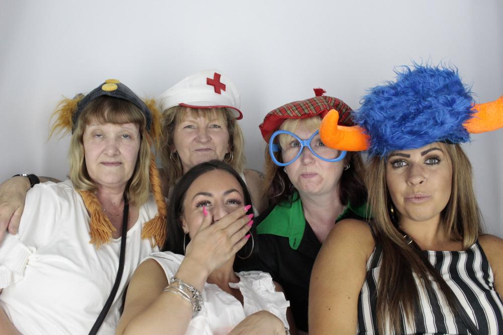 Lisa's 50th Birthday  | View more photos from the event at gallery.myphotoboothexperience.co.uk/u/MyPhotoBoothExperienceLtd/Lisas-50th-Birthday